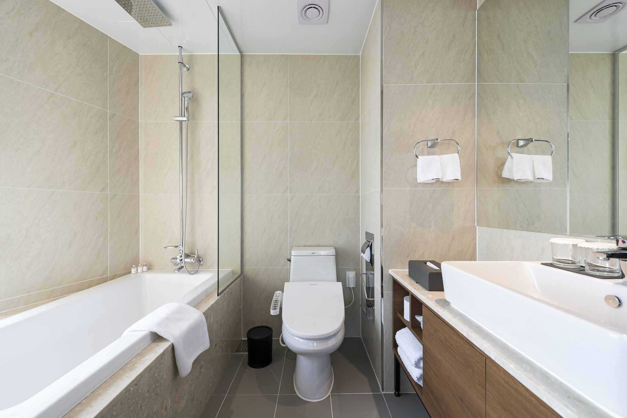 Ramada Encore By Wyndham Busan Haeundae Exterior foto